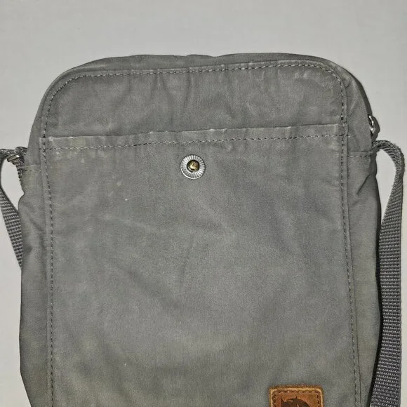 Fjallraven Pocket G-1000 Everyday Outdoor Travel Bag Purse Gray - Picture 11 of 14